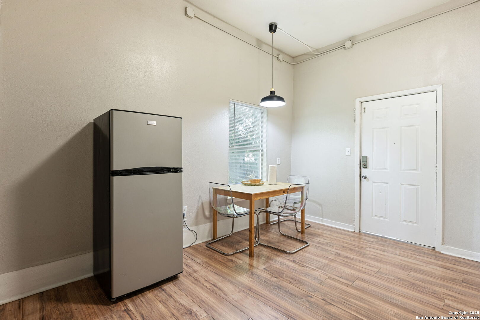 215 Blanco Road San Antonio, TX 78212 - Photo 9 of 48 a view of a room with furniture and wooden floor