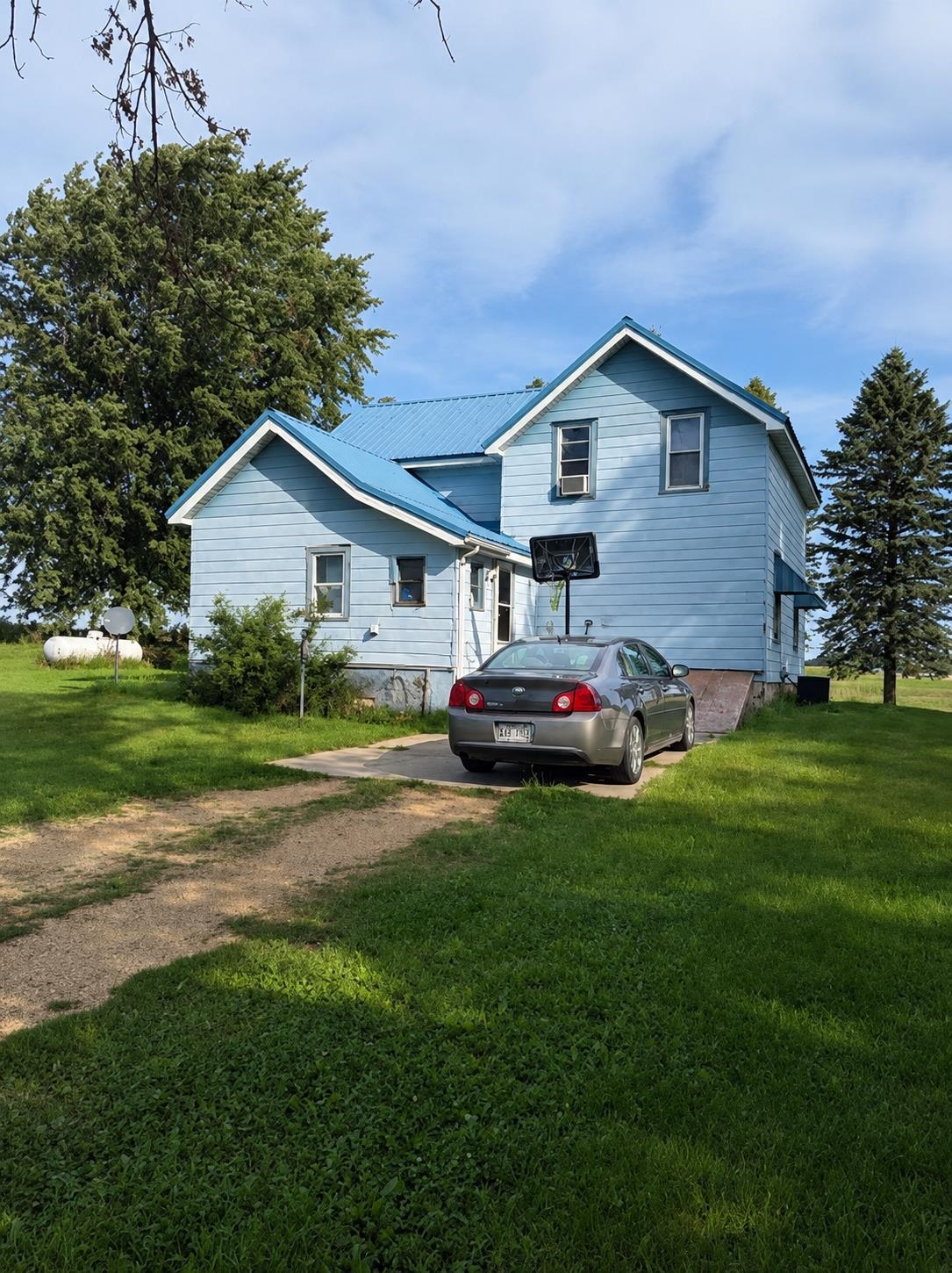 5215 County Road West Dodgeville, WI 53533 - Photo 6 of 15 Gallery Image 6