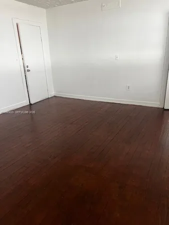 $1,600 | 1611 Pennsylvania Avenue, Unit 4, Miami Beach, FL 33139