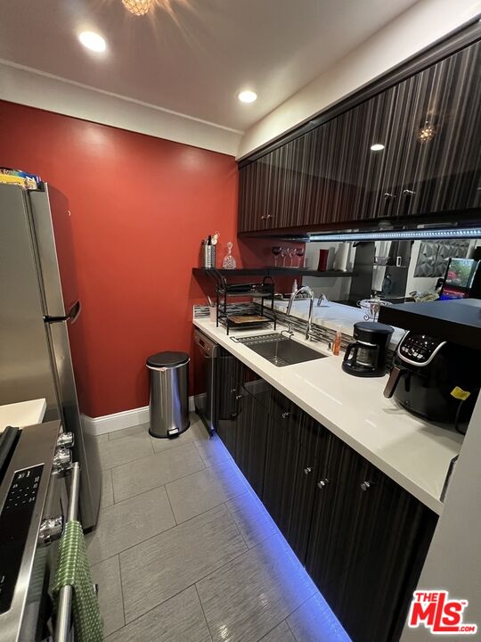 950 North Kings Road, Unit 268 West Hollywood, CA 90069 - Photo 31 of 75