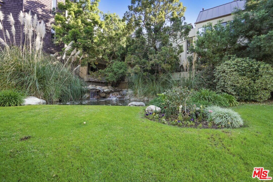 950 North Kings Road, Unit 268 West Hollywood, CA 90069 - Photo 40 of 75