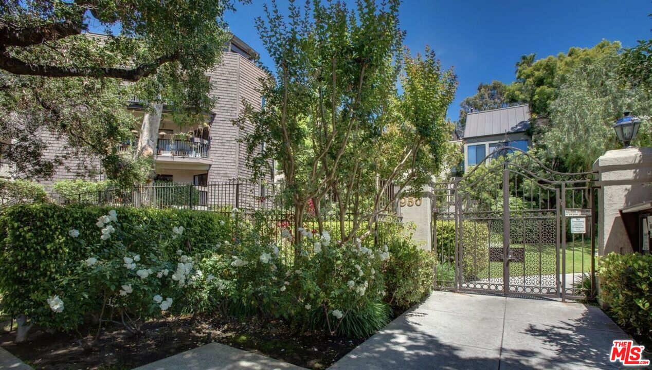 950 North Kings Road, Unit 268 West Hollywood, CA 90069 - Photo 43 of 75