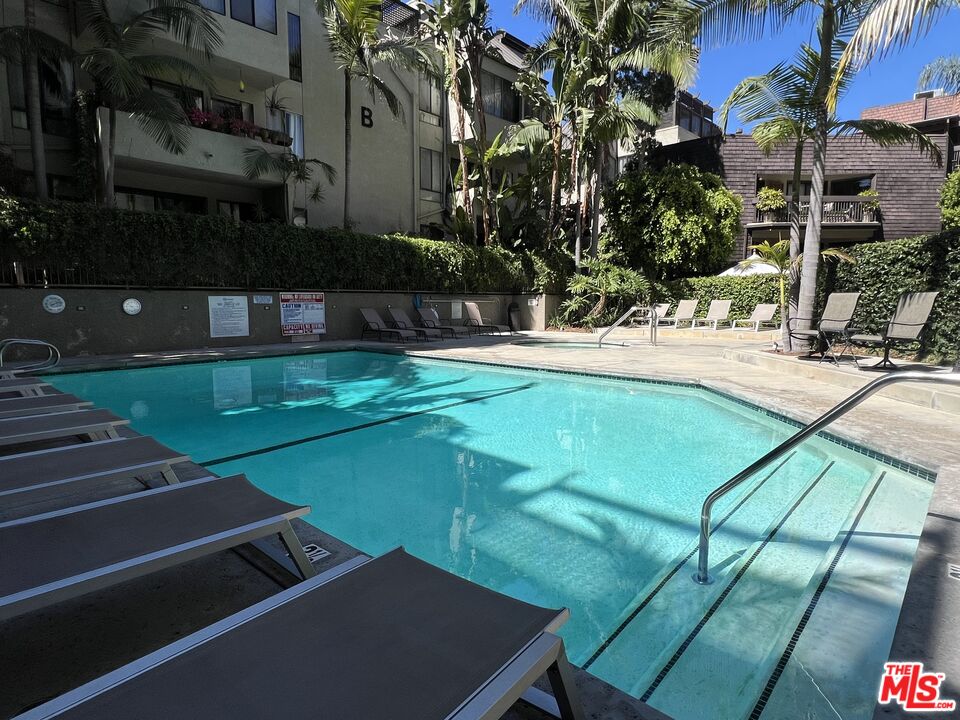 950 North Kings Road, Unit 268 West Hollywood, CA 90069 - Photo 6 of 75