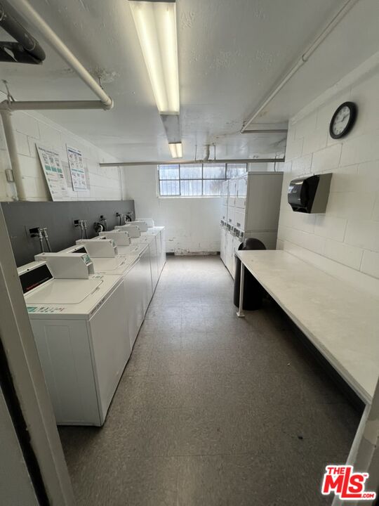 950 North Kings Road, Unit 268 West Hollywood, CA 90069 - Photo 68 of 75