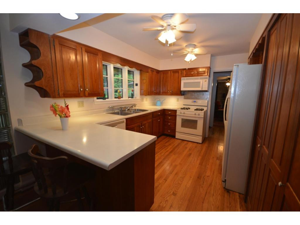 500 Ash Street Erwin, TN 37650 - Photo 11 of 36 Photo 11