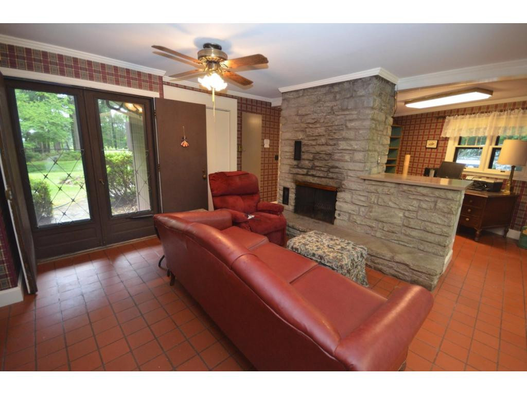 500 Ash Street Erwin, TN 37650 - Photo 14 of 36 Photo 14