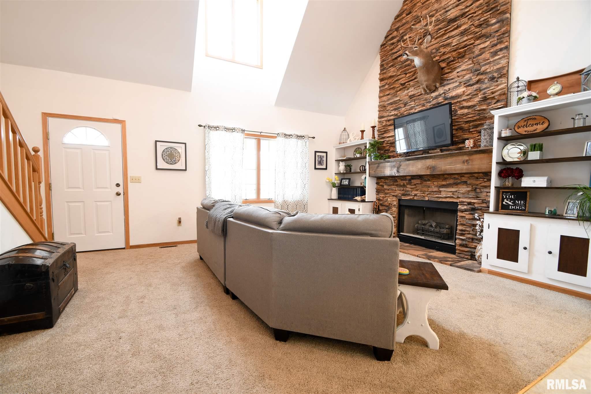 8825 South Powell Road Mapleton, IL 61547 - Photo 7 of 47