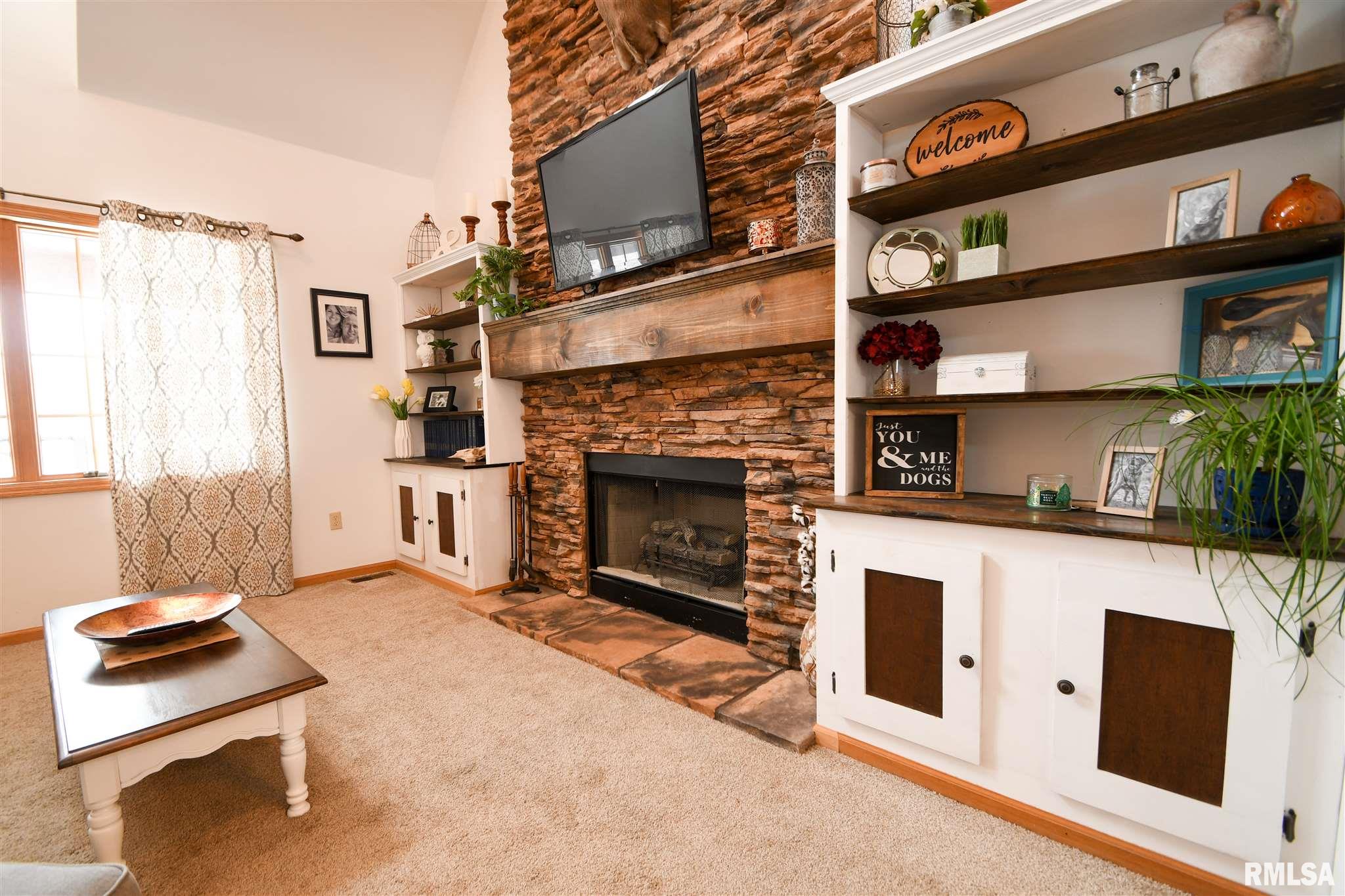 8825 South Powell Road Mapleton, IL 61547 - Photo 8 of 47