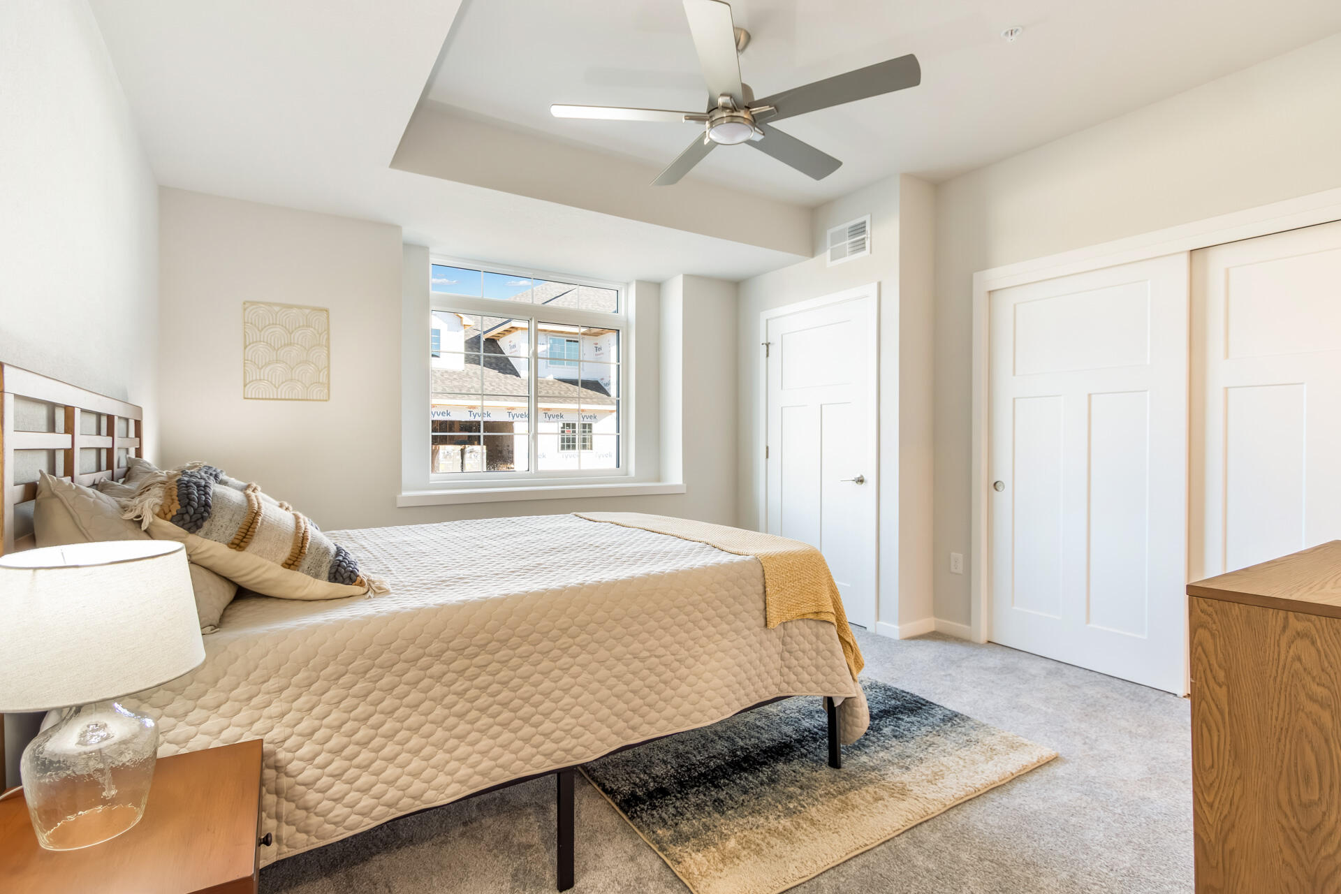 1633 Grey Fox Trail, Unit B Mukwonago, WI 53149 - Photo 16 of 20 Master Bedroom