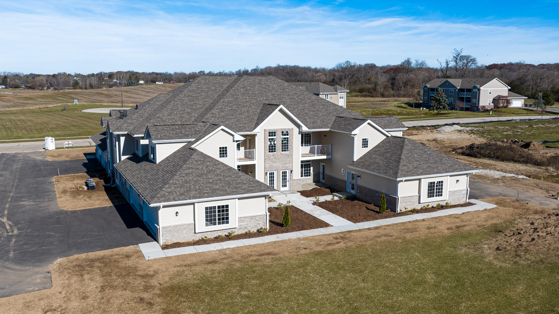1633 Grey Fox Trail, Unit B Mukwonago, WI 53149 - Photo 2 of 20 Front
