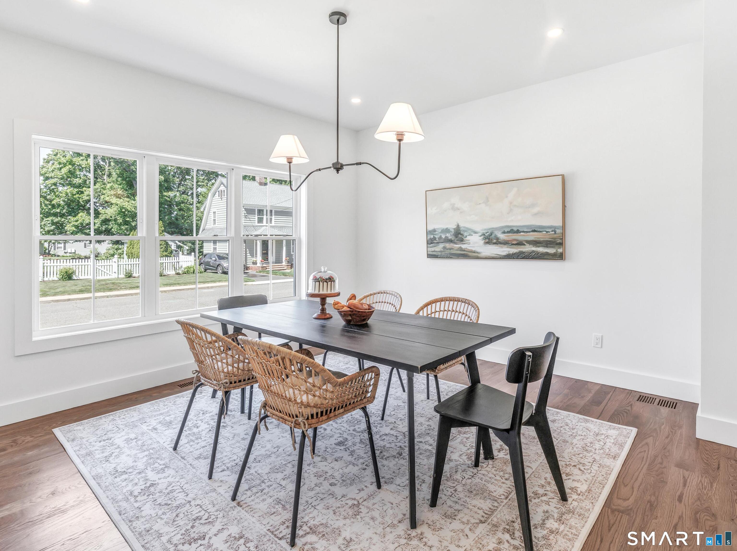 39 Commodore Place Milford, CT 06460 - Photo 13 of 40