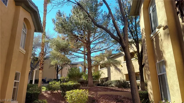 $2,100 | 1617 Cardinal Bluff Drive, Unit 204, Las Vegas, NV 89128