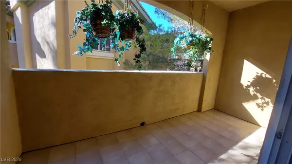 $1,795 | 1617 Cardinal Bluff Drive, Unit 204, Las Vegas, NV 89128