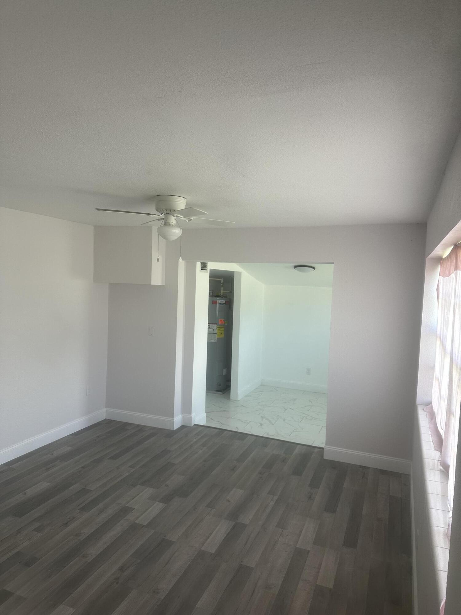 1210 Avenue R Riviera Beach, FL 33404 - Photo 18 of 22 IMG_6851