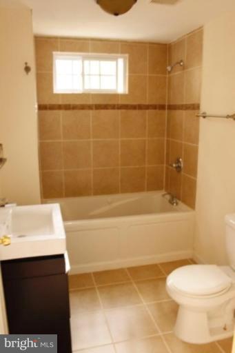 3900 West Cold Spring Lane Baltimore, MD 21215 - Photo 12 of 14 Bath #3