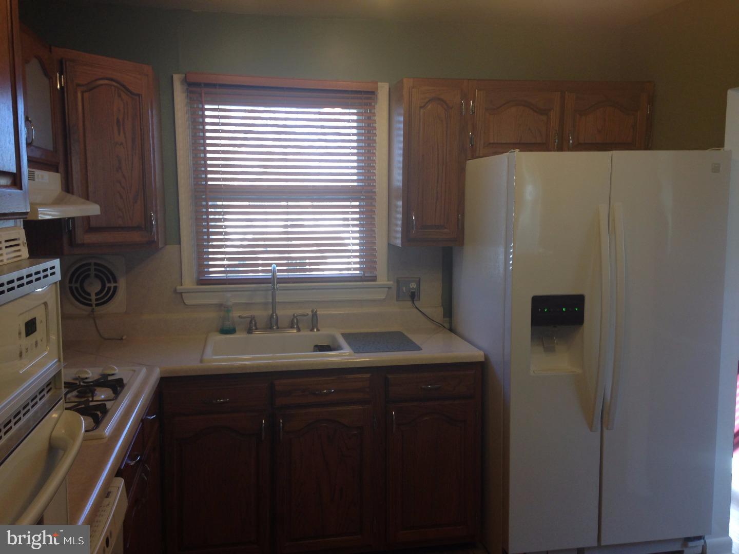 7 Green Ridge Road Voorhees, NJ 08043 - Photo 8 of 21 Kitchen