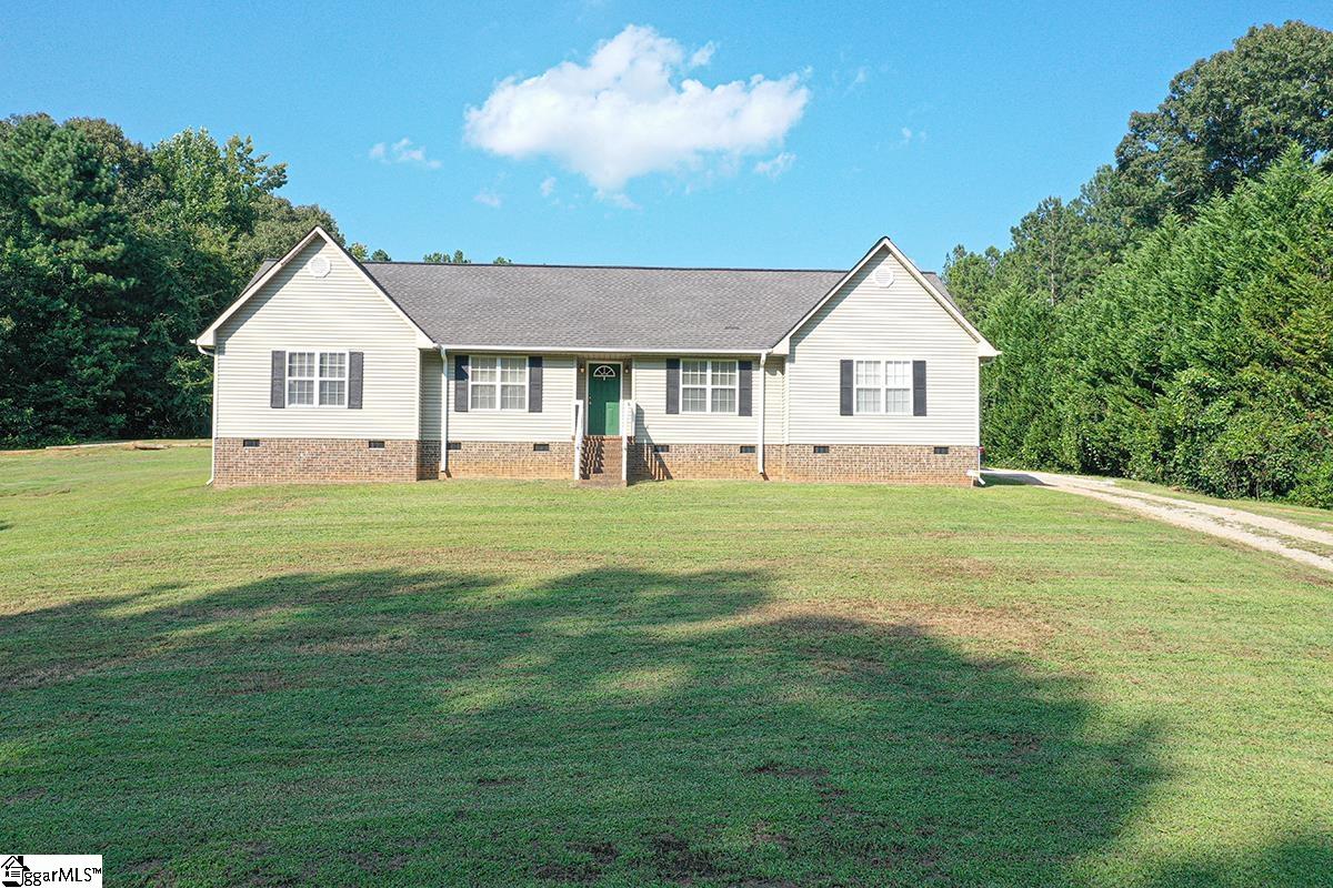 791 Stomp Springs Road Clinton, SC 29325 - Photo 2 of 24