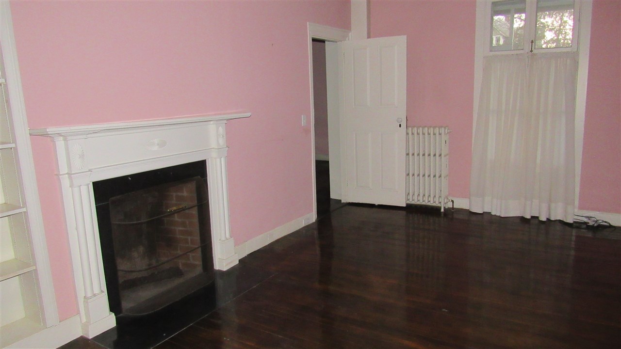 26 Seminary Street Middlebury, VT 05753 - Photo 14 of 24 Gallery Image 14