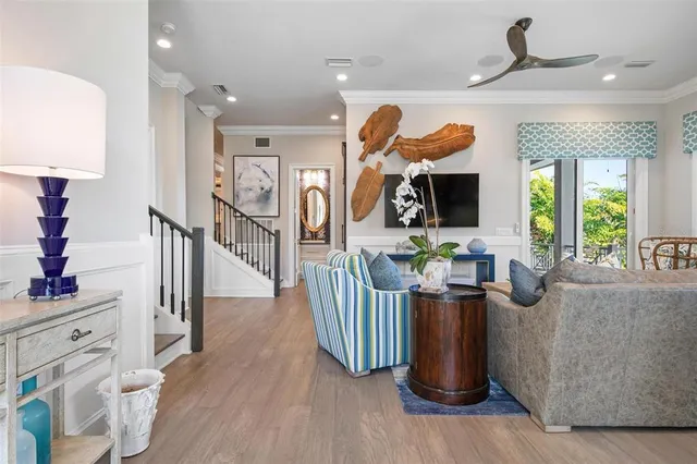 $8,899,000 | 110 10th Street South, Bradenton Beach, FL 34217