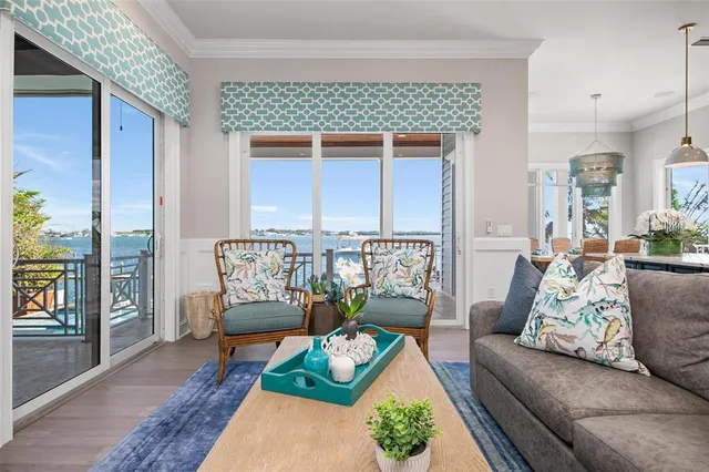 $8,899,000 | 110 10th Street South, Bradenton Beach, FL 34217