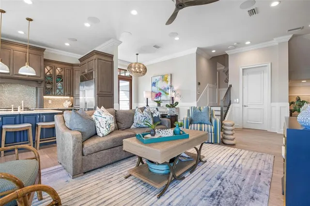 $8,899,000 | 110 10th Street South, Bradenton Beach, FL 34217