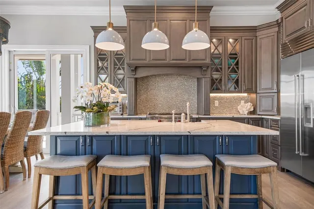 $8,899,000 | 110 10th Street South, Bradenton Beach, FL 34217