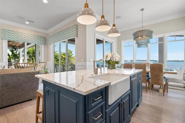 $8,899,000 | 110 10th Street South, Bradenton Beach, FL 34217