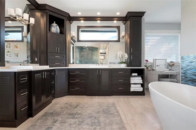 $8,899,000 | 110 10th Street South, Bradenton Beach, FL 34217