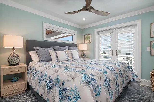 $8,899,000 | 110 10th Street South, Bradenton Beach, FL 34217