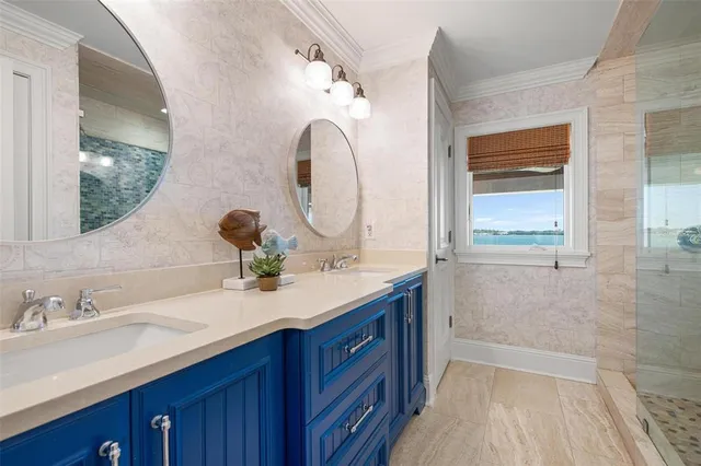 $8,899,000 | 110 10th Street South, Bradenton Beach, FL 34217