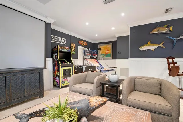 $8,899,000 | 110 10th Street South, Bradenton Beach, FL 34217