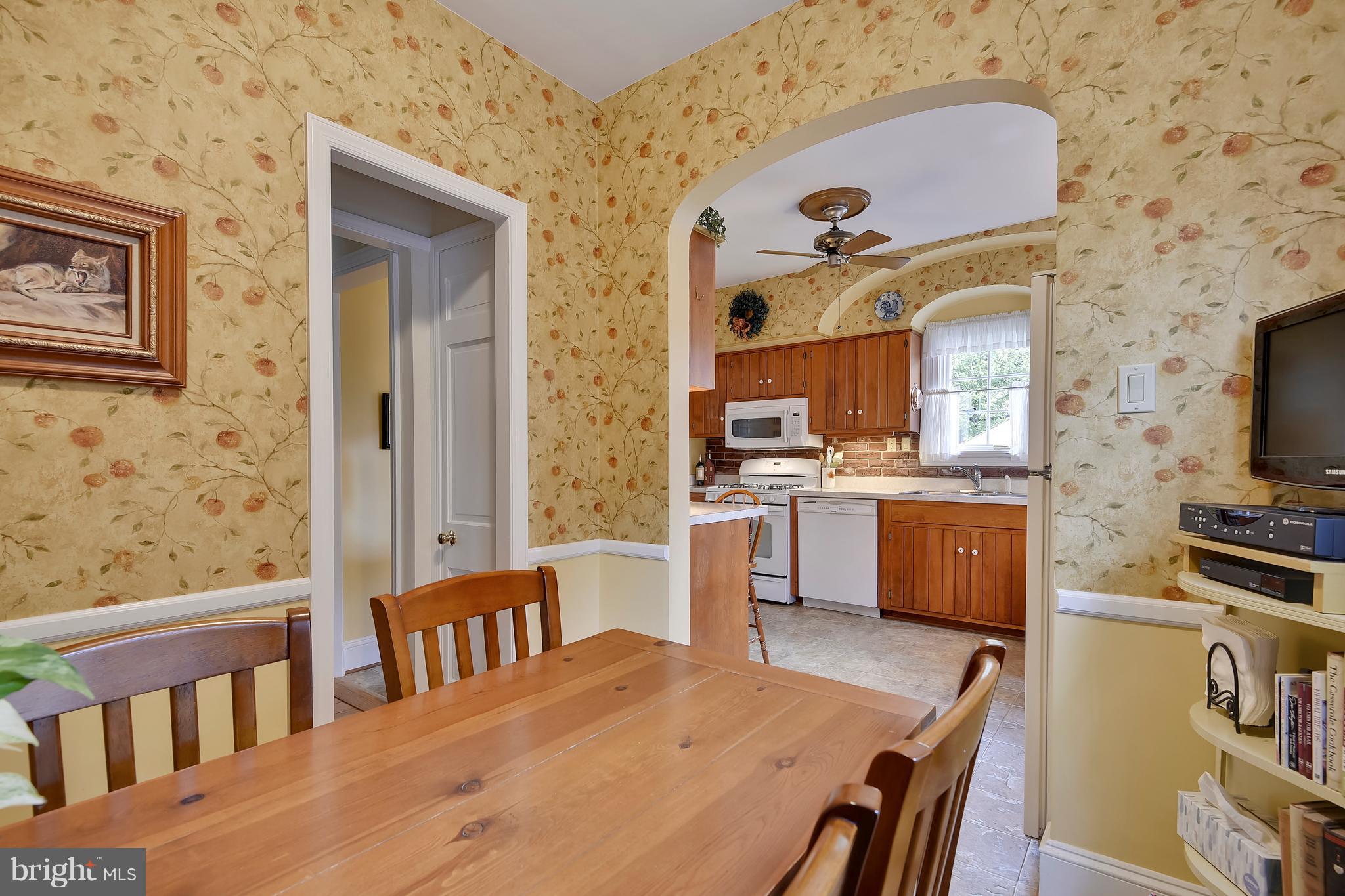 708 Stoneleigh Road Baltimore, MD 21212 - Photo 24 of 61