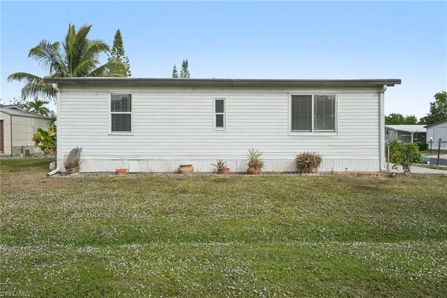 a front view of house with yard