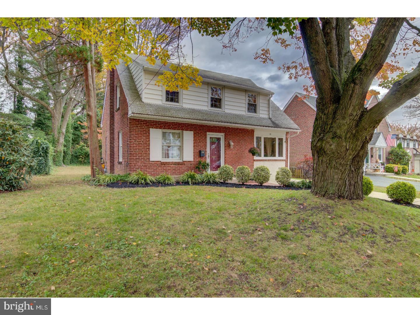 75 Lownes Lane Springfield, PA 19064 - Photo 2 of 25 Exterior