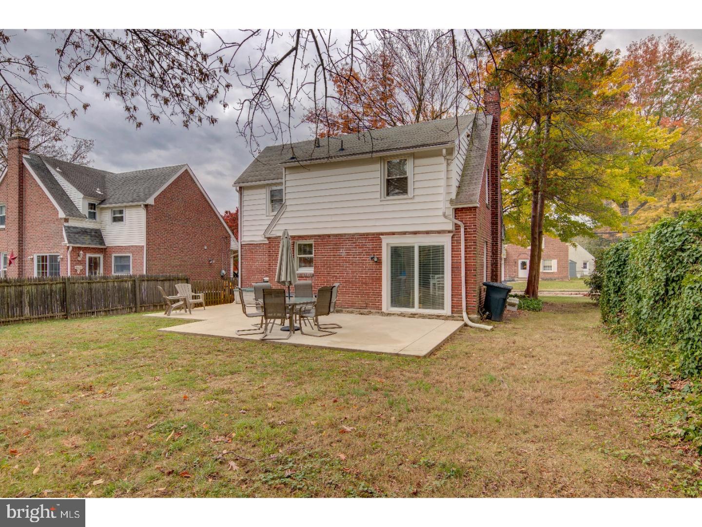 75 Lownes Lane Springfield, PA 19064 - Photo 22 of 25 Exterior Back