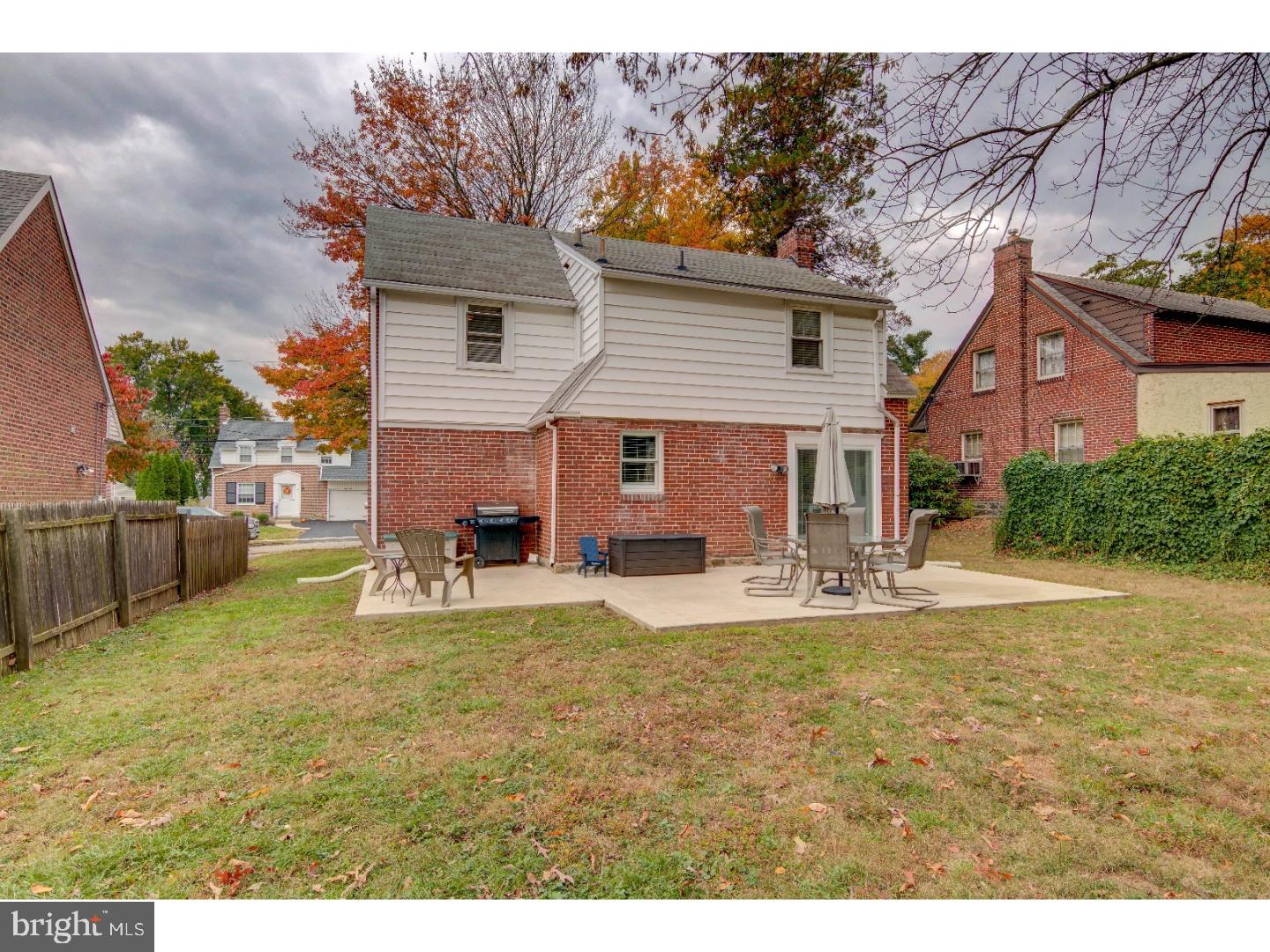 75 Lownes Lane Springfield, PA 19064 - Photo 23 of 25 Exterior Back