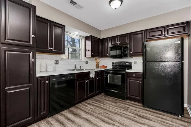 $195,000 | 228 Southwest Pinetree Lane, Lee's Summit, MO 64063