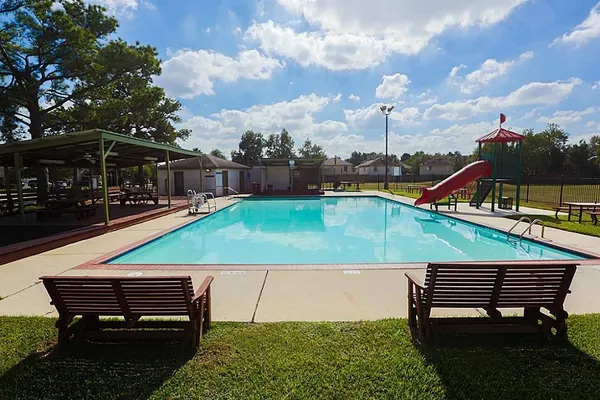 $350,000 | 19207 Poplar Trails Lane, Tomball, TX 77375