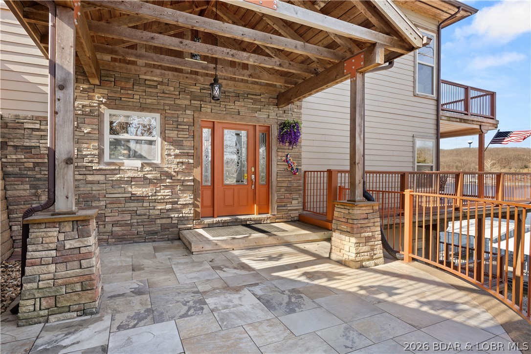 327 Spring Road Lake Ozark, MO 65049 - Photo 1 of 51