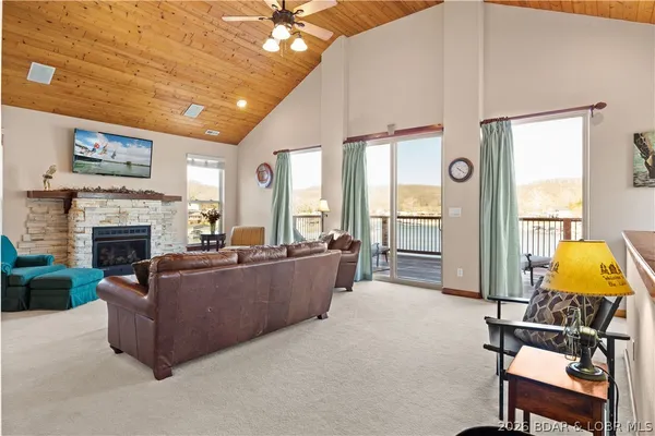 $710,000 | 327 Spring Road, Lake Ozark, MO 65049