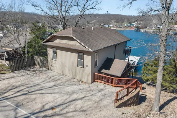 $710,000 | 327 Spring Road, Lake Ozark, MO 65049