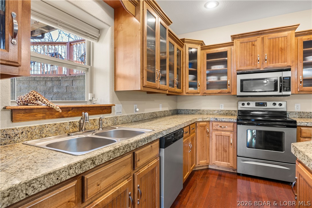 327 Spring Road Lake Ozark, MO 65049 - Photo 6 of 51