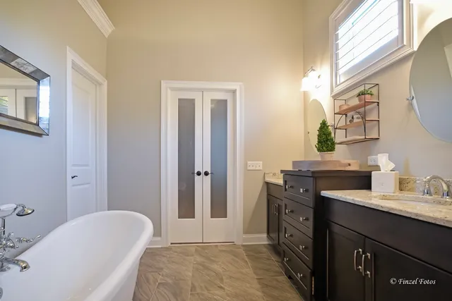 $995,000 | 1028 South 5th Street, St. Charles, IL 60174