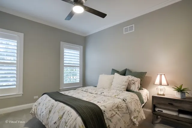 $995,000 | 1028 South 5th Street, St. Charles, IL 60174