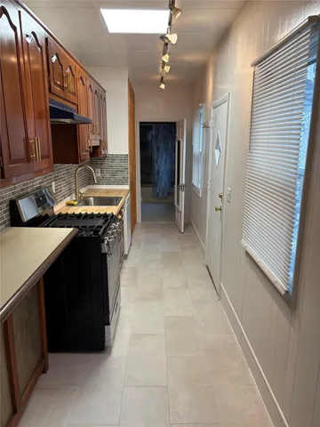 $2,500 | 62 South Washington Street, Tarrytown, NY 10591