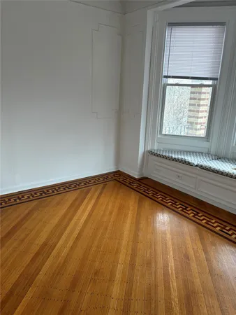 $2,500 | 62 South Washington Street, Tarrytown, NY 10591