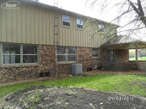 6545 Kings Pointe Road Grand Blanc, MI 48439 - Photo 3 of 19 20229884-2.JPG