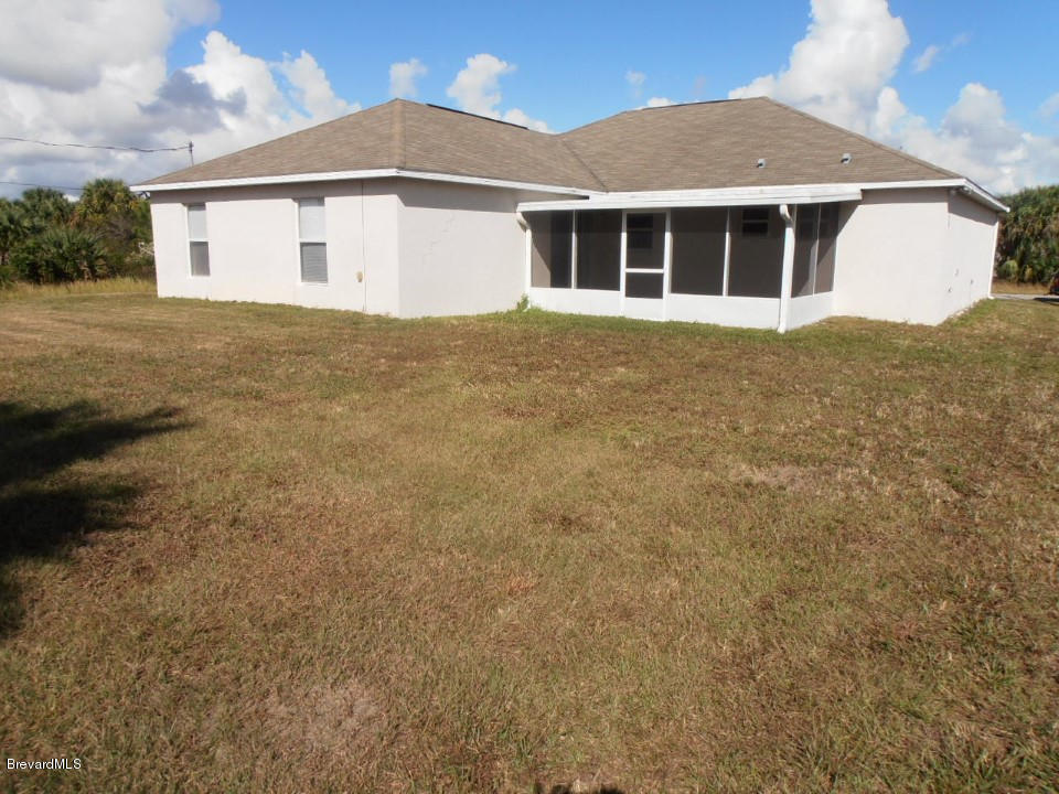 178 Finkle Street Palm Bay, FL 32908 - Photo 11 of 12 Huge Backyard
