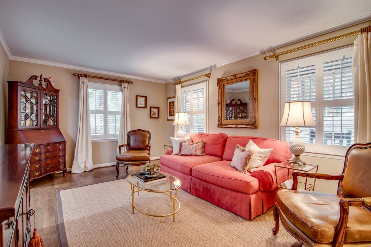 705 Macon Place Raleigh, NC 27609 - Photo 5 of 30 Photo 5
