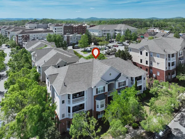 $1,675 | 7003 Lenox Village Drive, Unit B11, Nashville, TN 37211